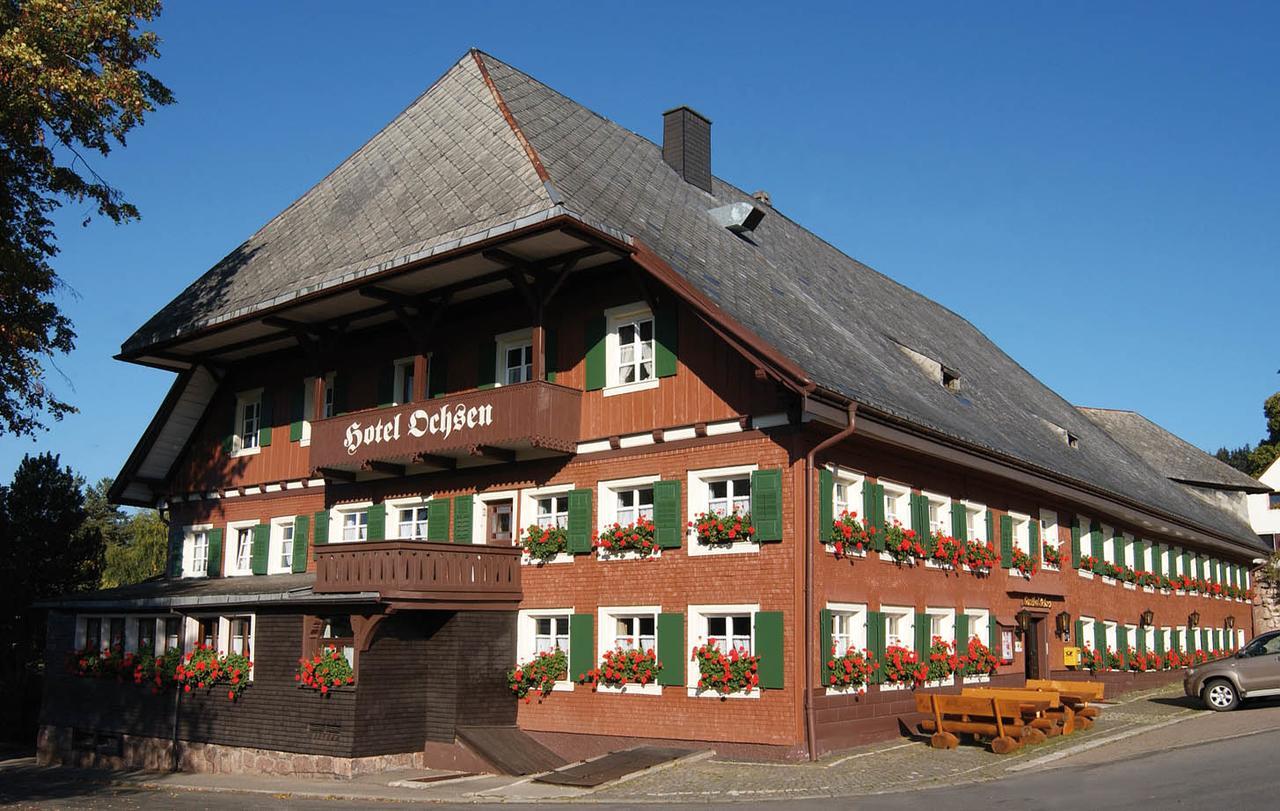 Hotel Ochsen เลนซ์เคียร์ช ภายนอก รูปภาพ